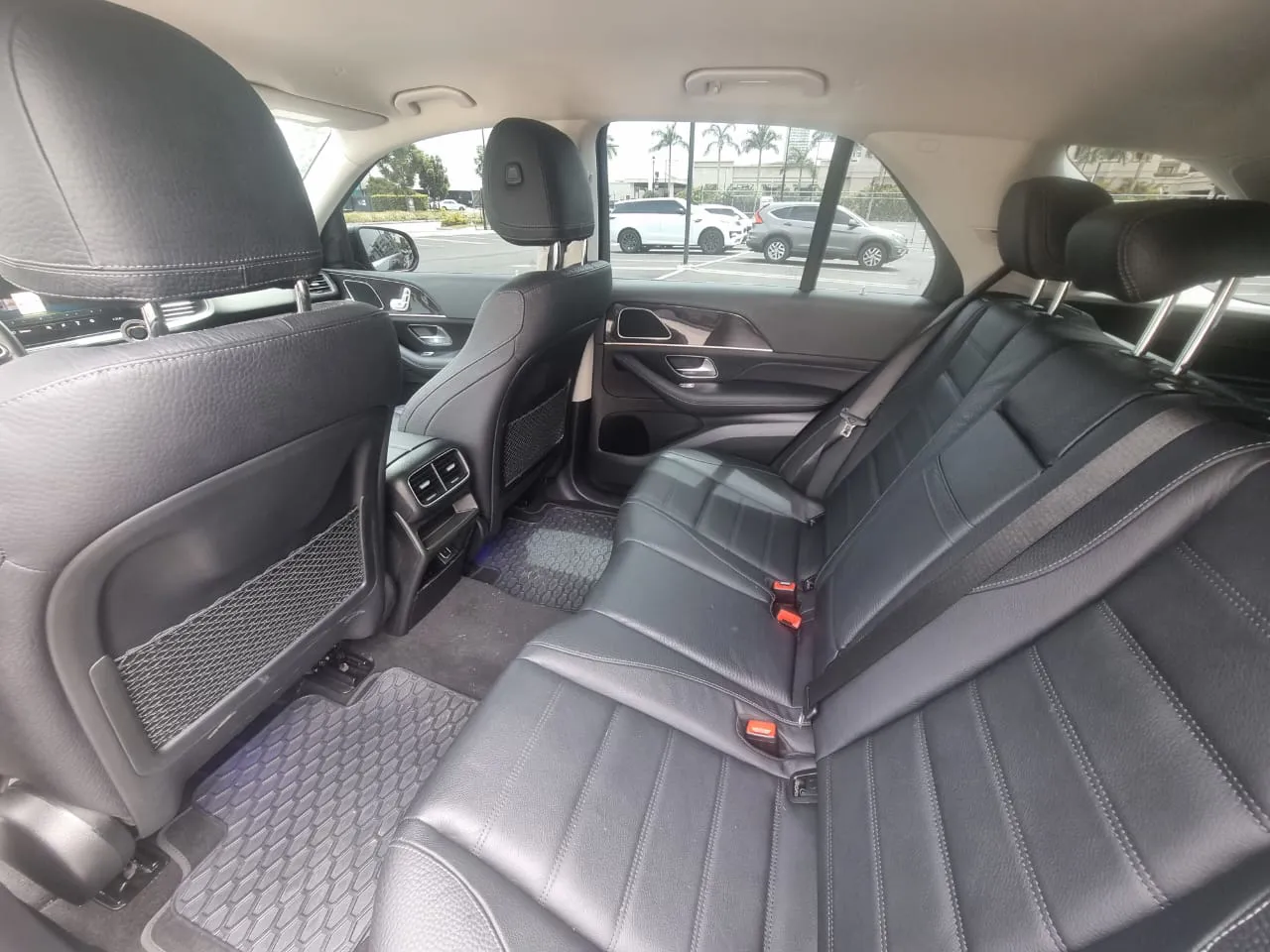 Preview imagenes del auto
